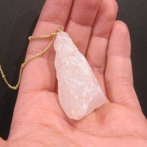 Iridescent White Stone Pendant Necklace